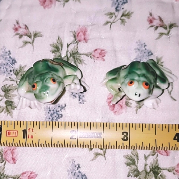 Vintage Miniature Frogs 🐸 - Picture 4 of 5
